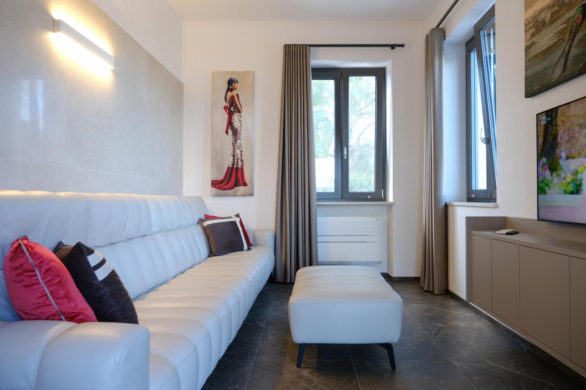 Dimora Giulia Hotel บารี ภายนอก รูปภาพ